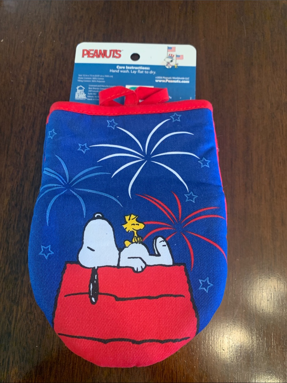 Peanuts Snoopy & Woodstock Fireworks Oven Mitt - Blue & Red Set Of Teo